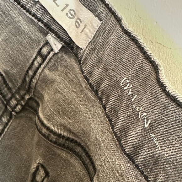 D L 1961 Dylan Skinny Sawyer Distressed Gray/Black Jeans Sz 34x33 - Picture 10 of 12